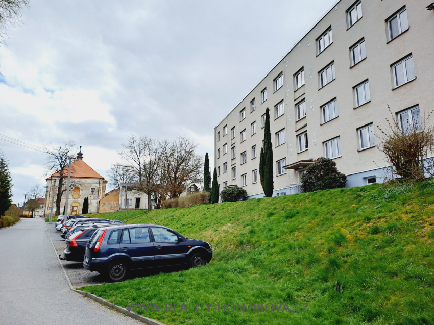 Pronájem, byt 3+1, 70m2, ul. Farní, Štěnovice