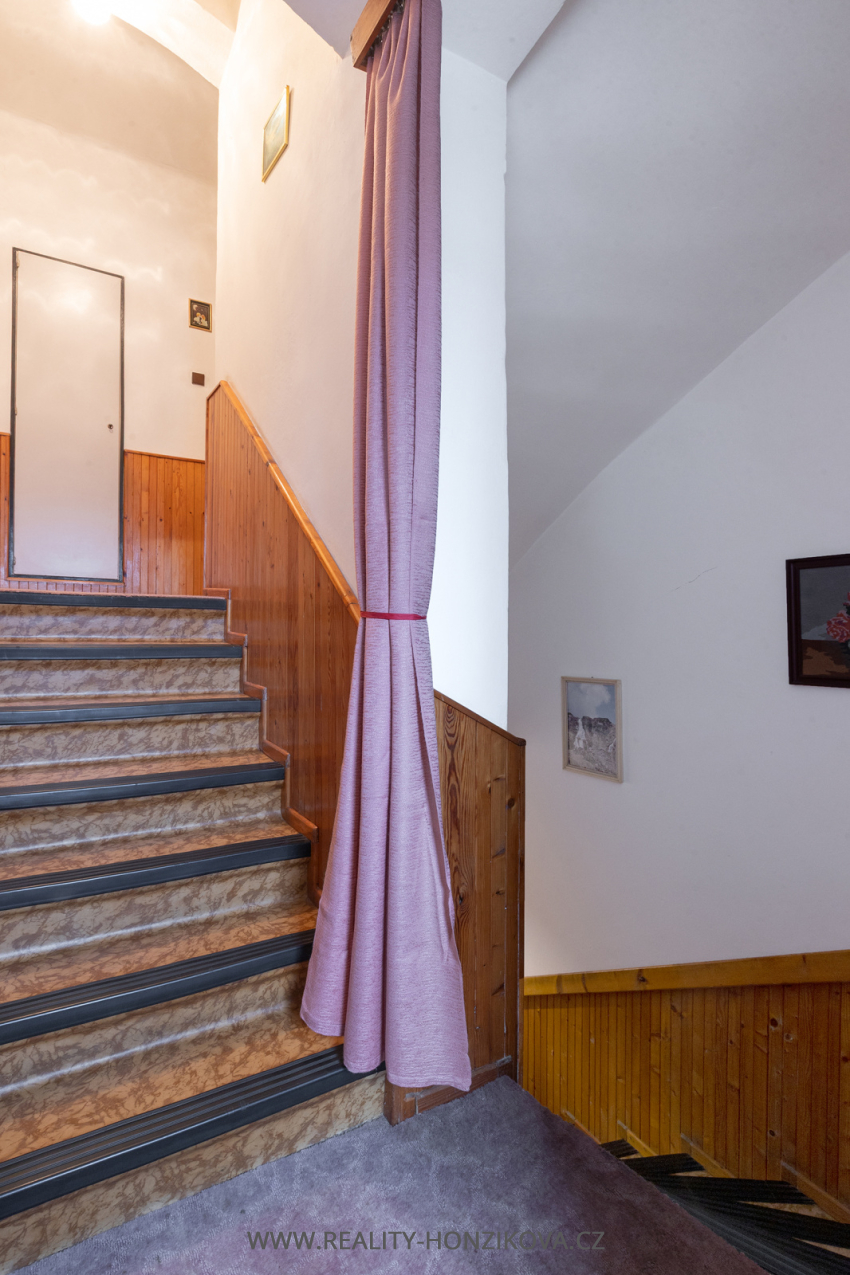 Prodej, rodinného domu, ul. Libušínská, Plzeň - Božkov