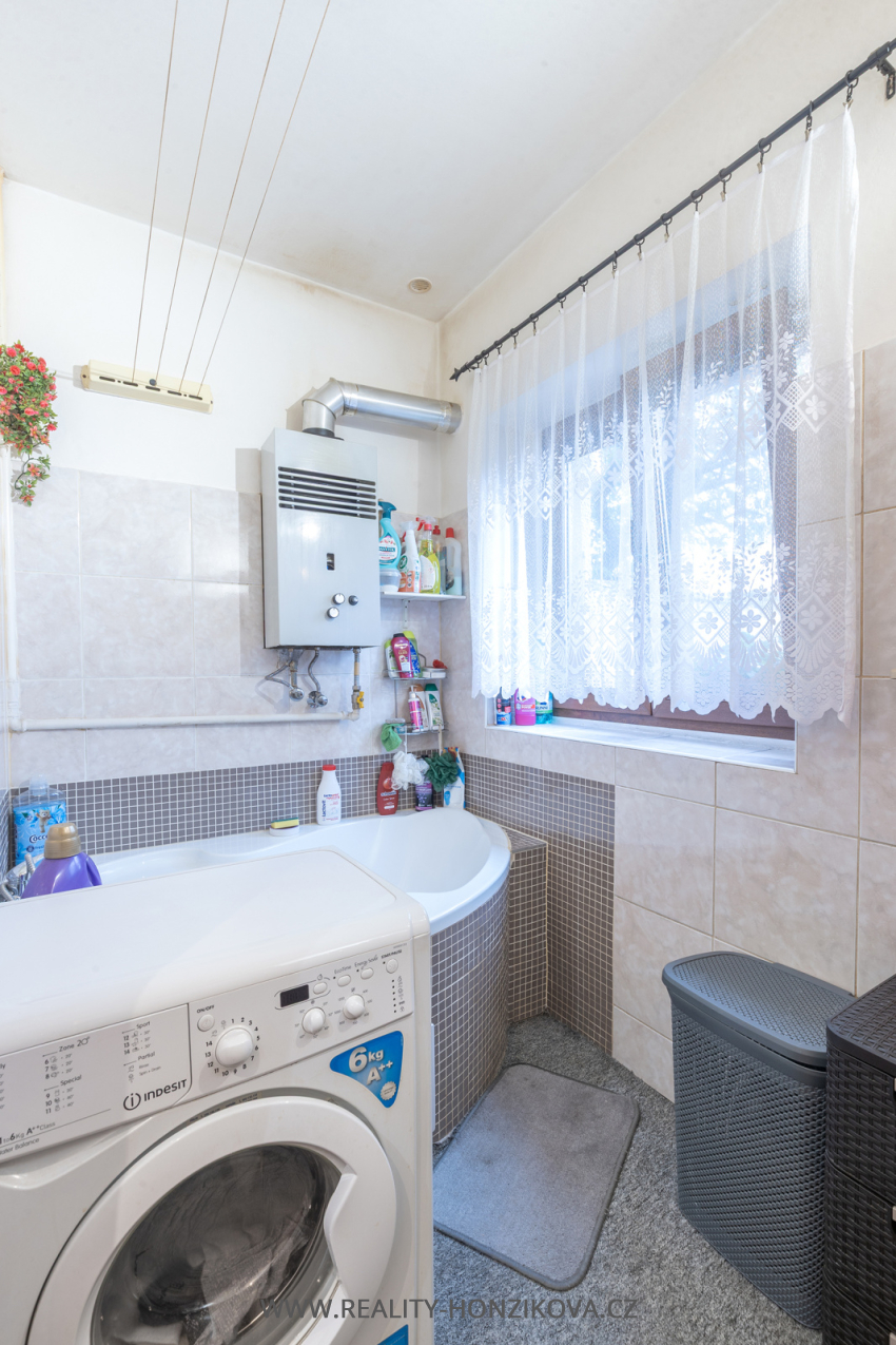 Prodej, rodinného domu, ul. Libušínská, Plzeň - Božkov