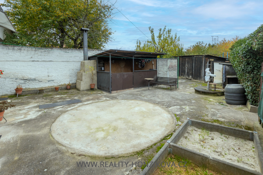 Prodej, rodinného domu, ul. Libušínská, Plzeň - Božkov