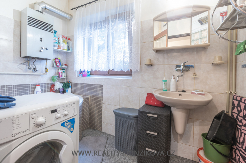 Prodej, rodinného domu, ul. Libušínská, Plzeň - Božkov