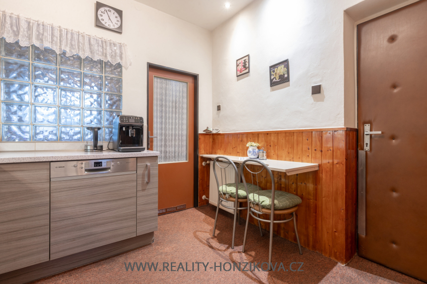 Prodej, rodinného domu, ul. Libušínská, Plzeň - Božkov