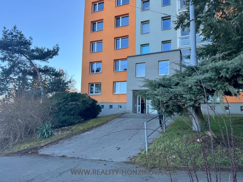 Pronájem, byt 1+kk+L, ul. Tachovská, Plzeň město