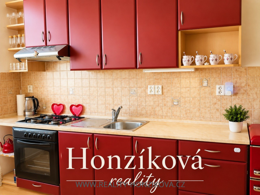 Prodej bytu 2+kk 79 m², ul. Zahradní, Karlovy Vary