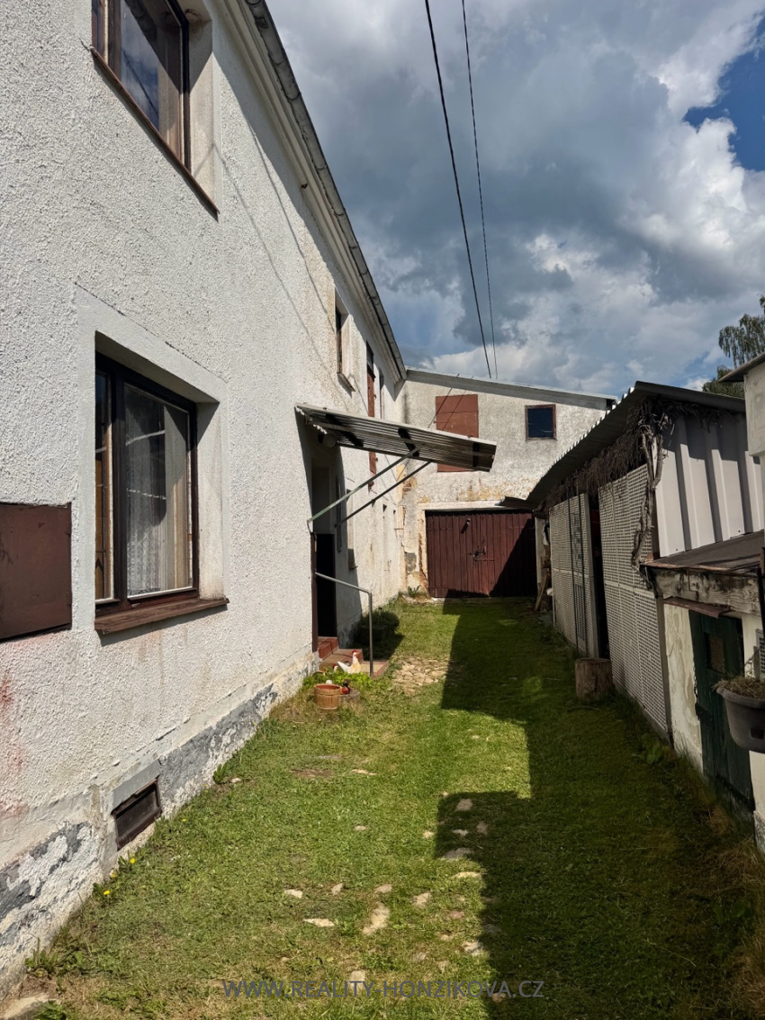 Prodej , rodinný dům, Bochov - Kozlov, okres Karlovy Vary