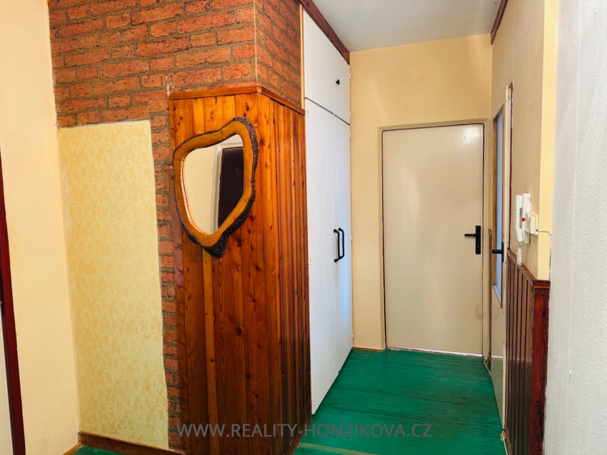 Prodej bytu 3+1, 65m², ul. Palackého, Domažlice