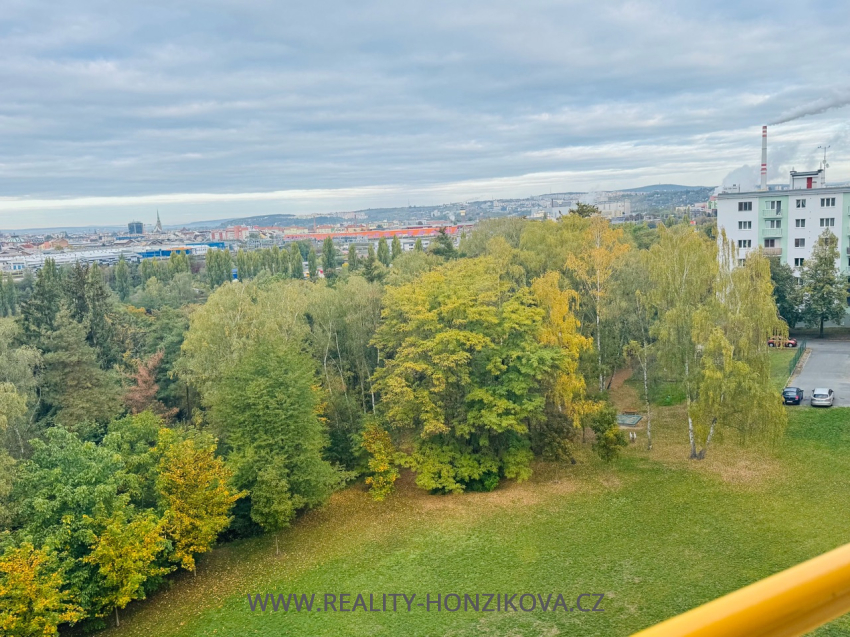 Pronájem, bytu 3+1+B, 84m2, ul. Revoluční, Plzeň - Lobzy